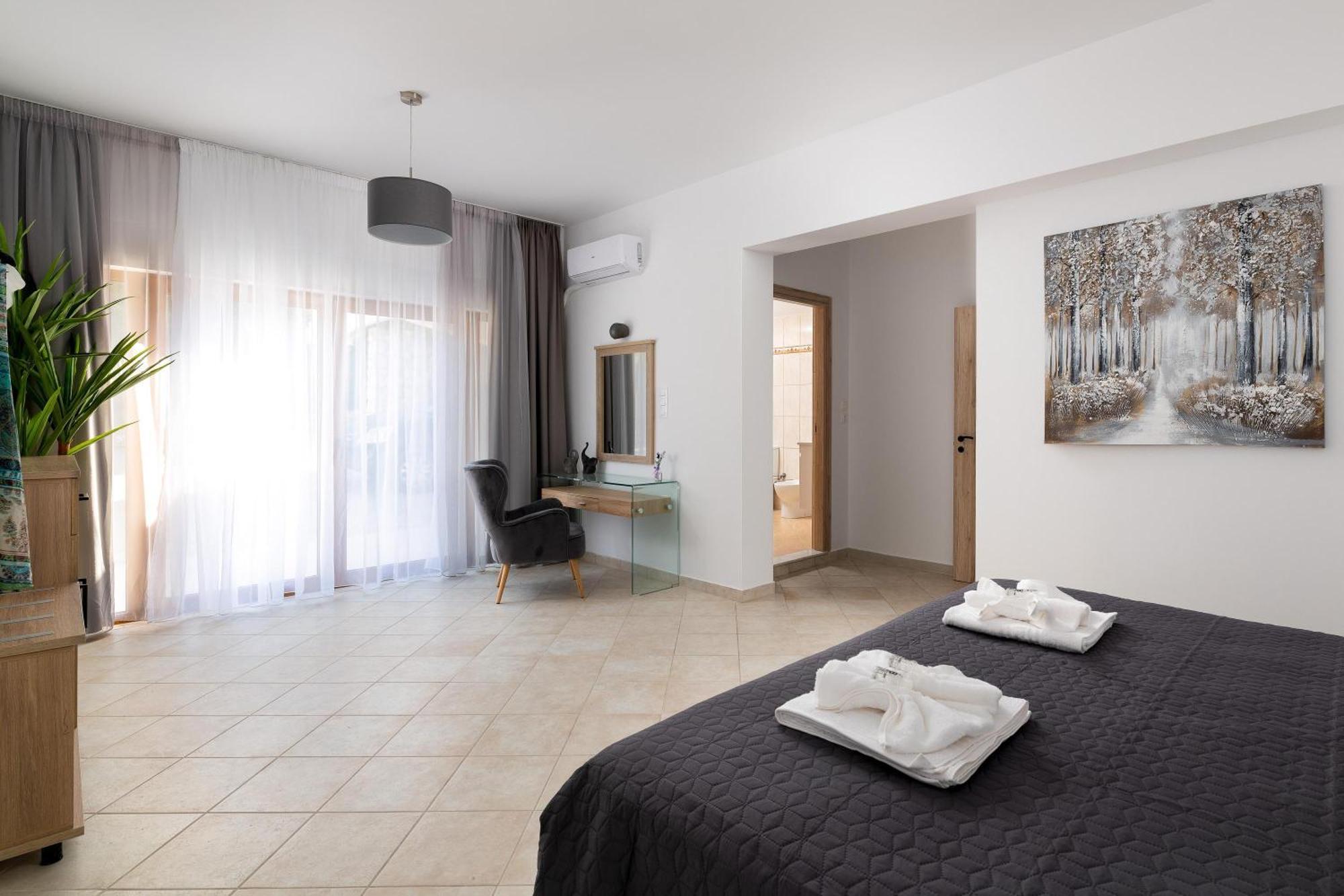 Hamilton Grand Villa *